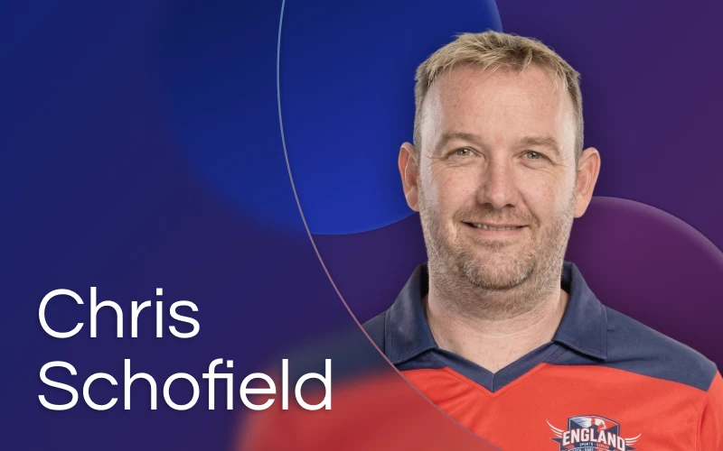 Chris Schofield Megapari platformasining hamkorlaridan biri.